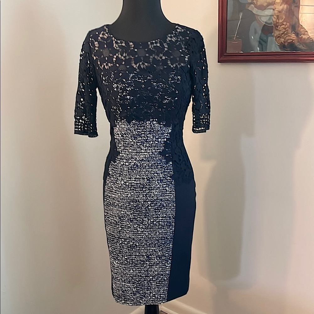 ANTONIO MELANI Navy and White Lace-Panel Sheath Dress